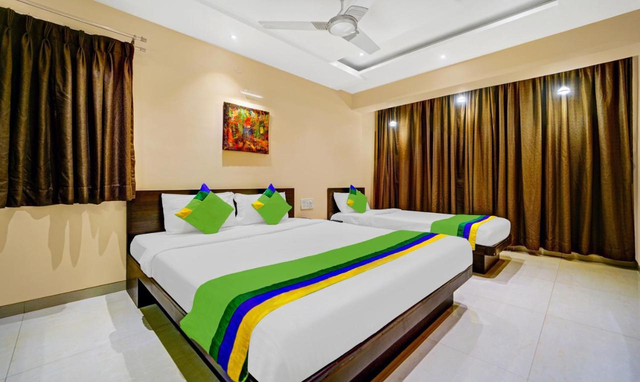 Treebo Trend Strawberry Inn Venna Lake Mahābaleshwar Exterior foto